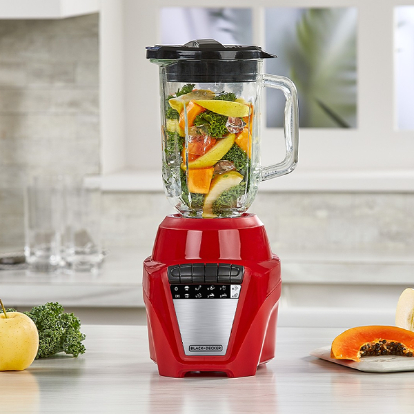 Black &amp; Decker 8-Speed Blender Glass Jar, Red